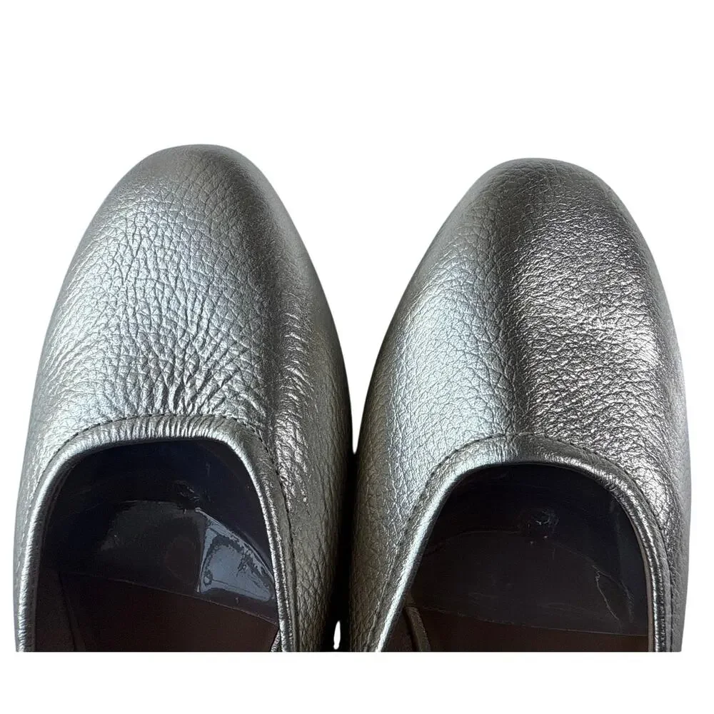 Aerosoles Gold Pebbled Leather Flats Size 9.5 NEW NWOT